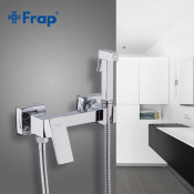 Смеситель Frap F7504 с гигиеническим душем