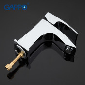 Смеситель для раковины Gappo G1207 с гигиеническим душем