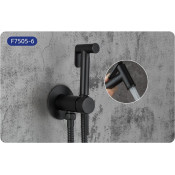 Смеситель Frap F7505-6 с гигиеническим душем Смеситель Frap F7505-6 с гигиеническим душем