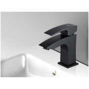 Смеситель для раковины Gappo G1007-66, черный хром